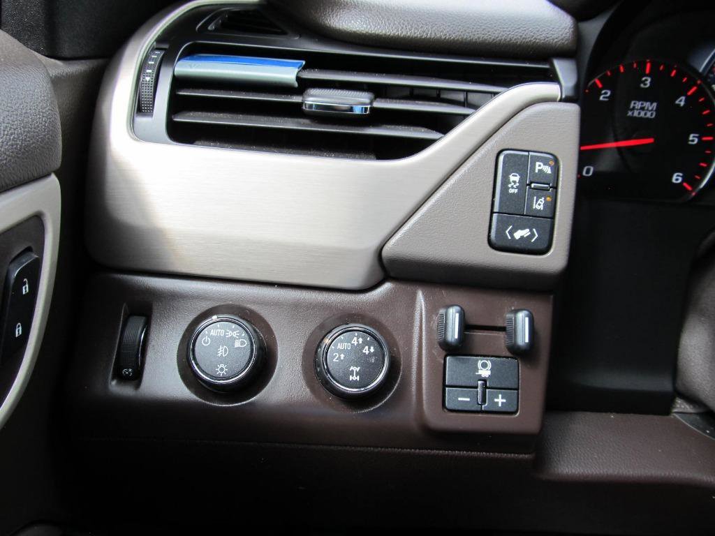 Used 2015 GMC Yukon XL Denali w/ Open Road Package image 61