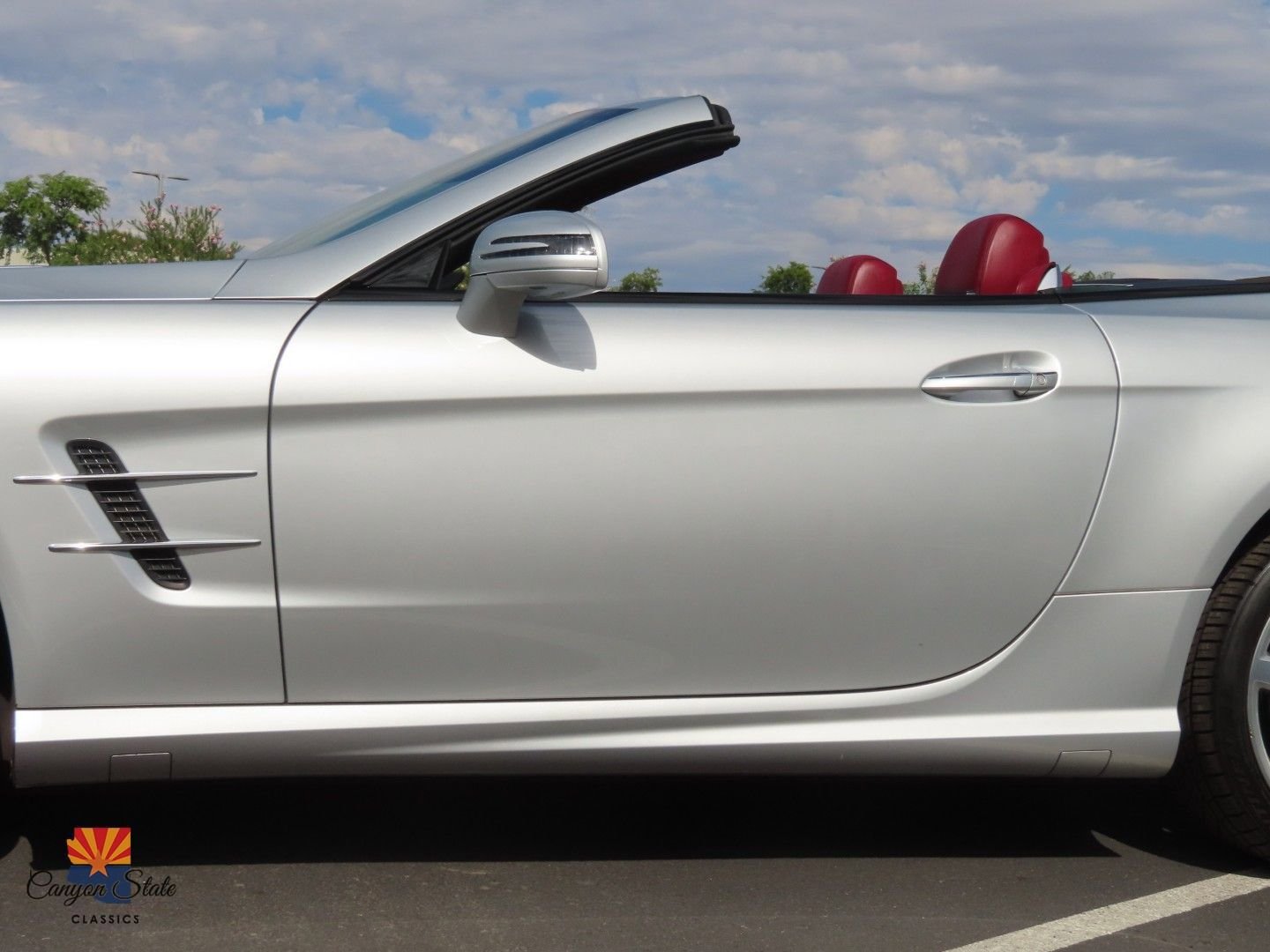 Used 2013 Mercedes-Benz SL 550 image 20
