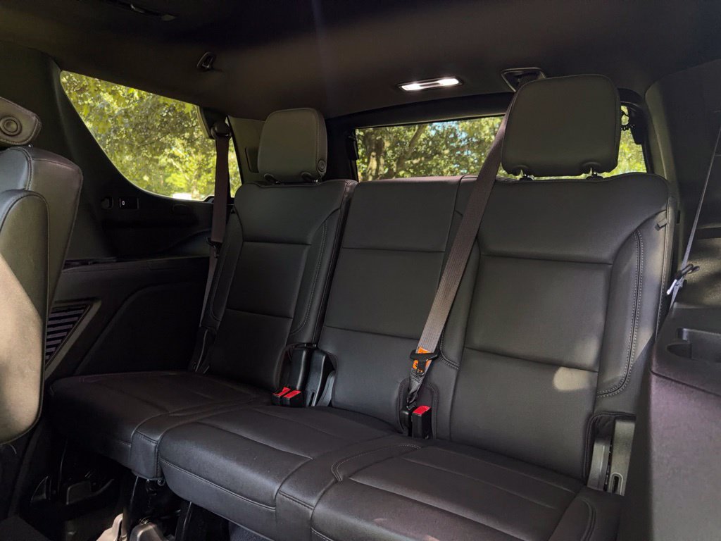 Used 2023 Chevrolet Tahoe Z71 AWD/4WD image 28