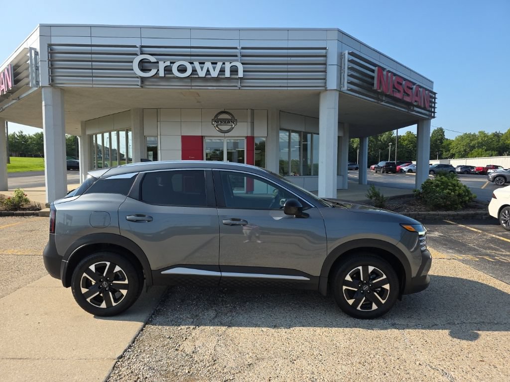 Used 2026 Nissan Kicks SV w/ Charging Package AWD/4WD image 2