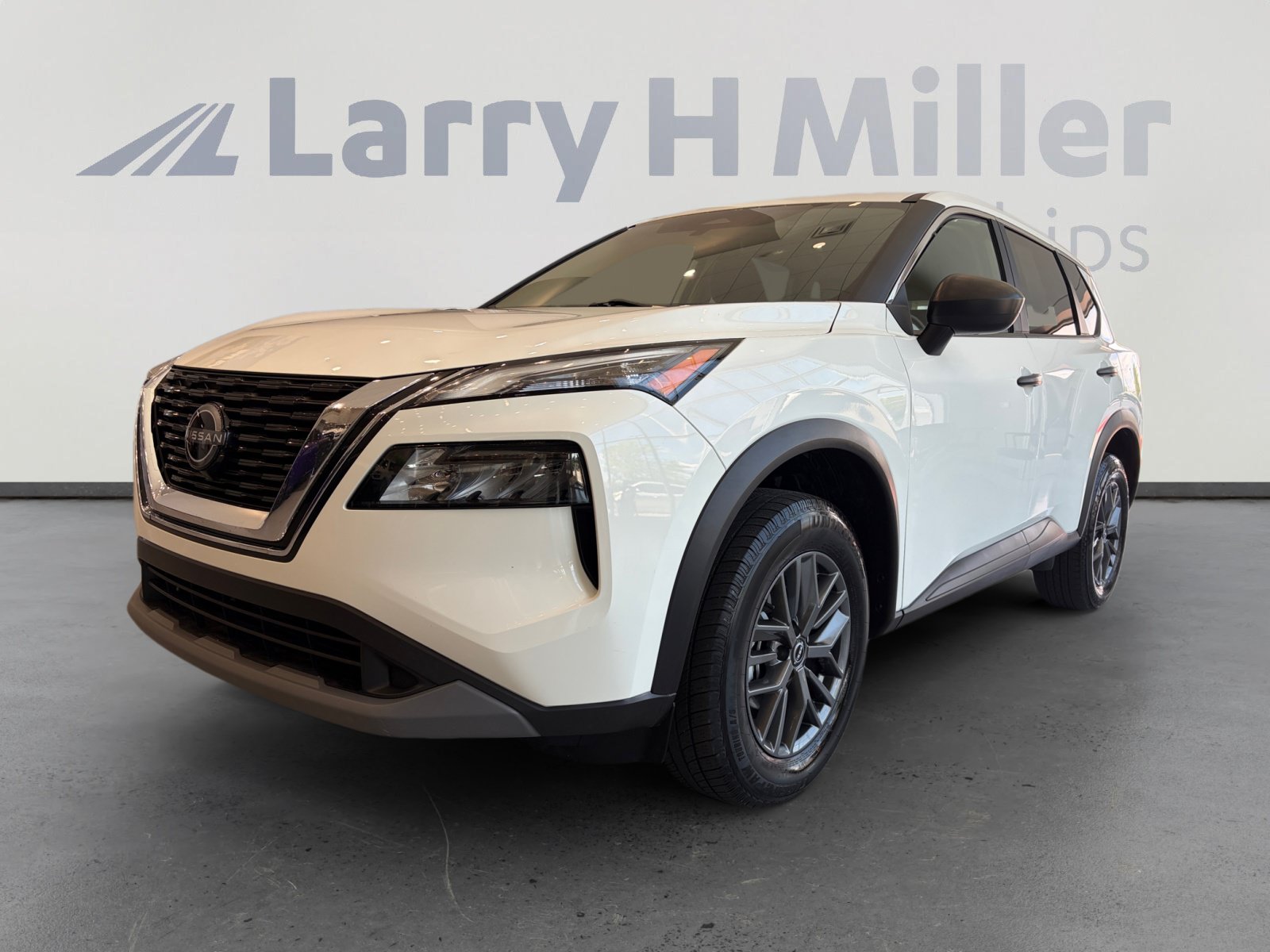 Used 2023 Nissan Rogue S