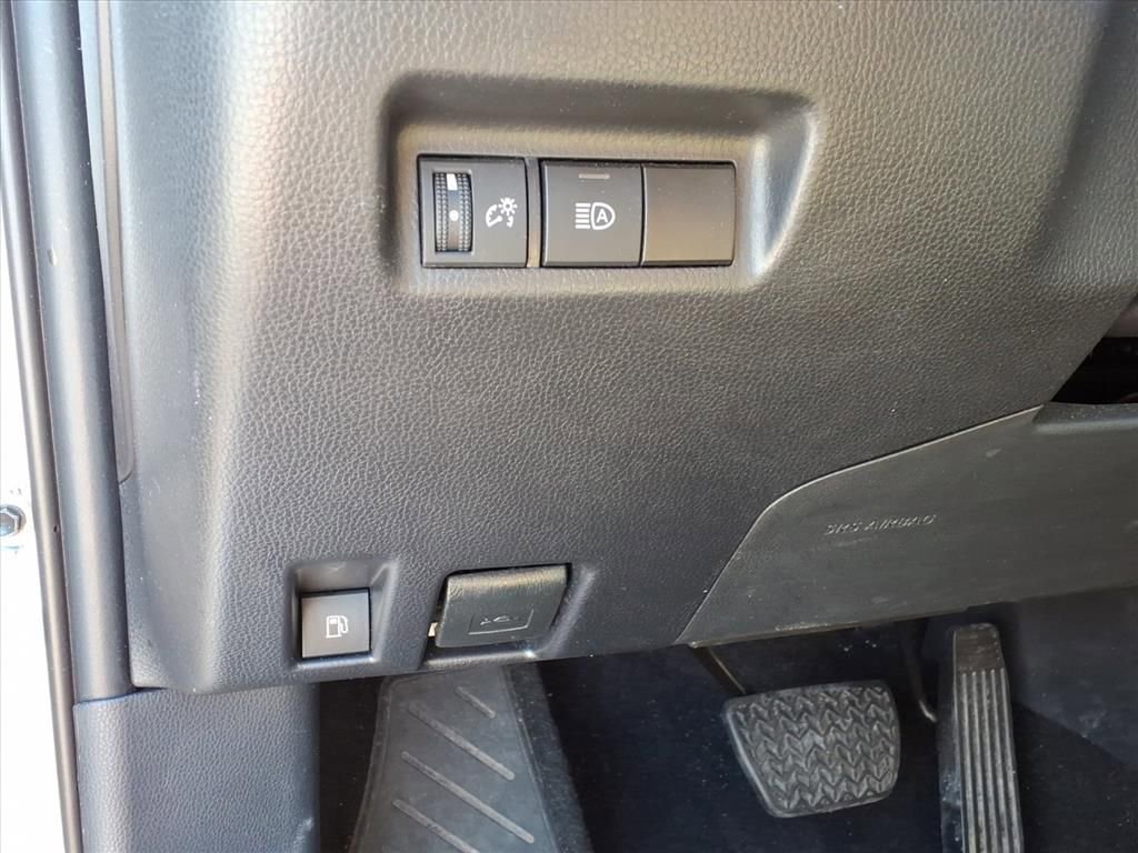 Certified 2025 Toyota RAV4 XLE image 19