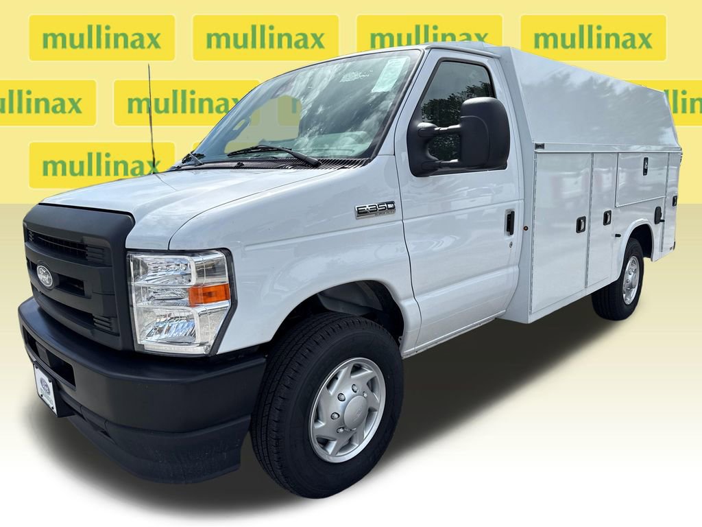 New 2026 Ford E-350 and Econoline 350 Super Duty w/ Power Equipment Group RWD image 16