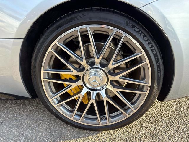 Used 2022 Mercedes-Benz SL 55 AMG 4MATIC w/ Driver Assistance Package image 7