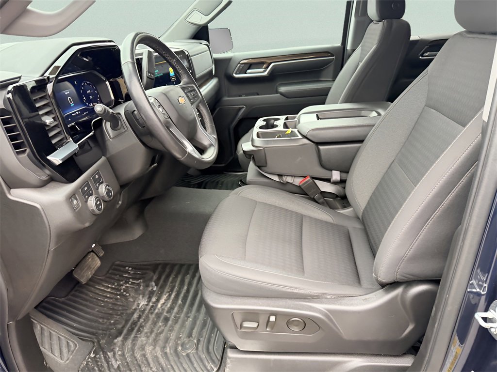 Used 2022 Chevrolet Silverado 1500 LT image 15