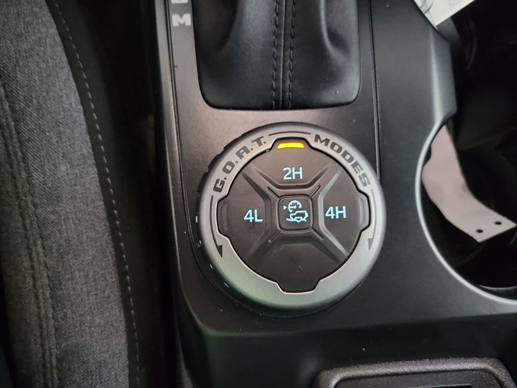 Used 2025 Ford Bronco Big Bend image 40