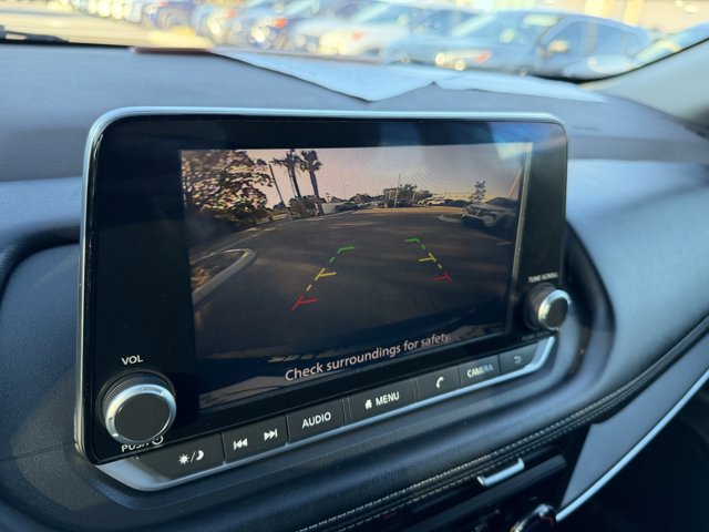 Certified 2023 Nissan Rogue S image 13