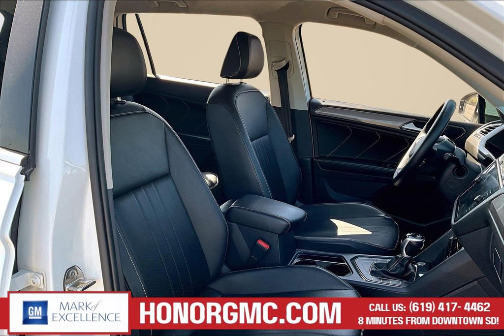 Used 2022 Volkswagen Tiguan SE FWD image 27