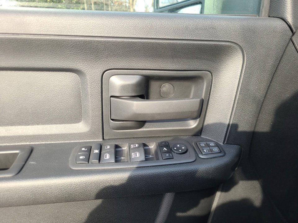Used 2024 RAM 2500 Tradesman w/ Safety Group image 36