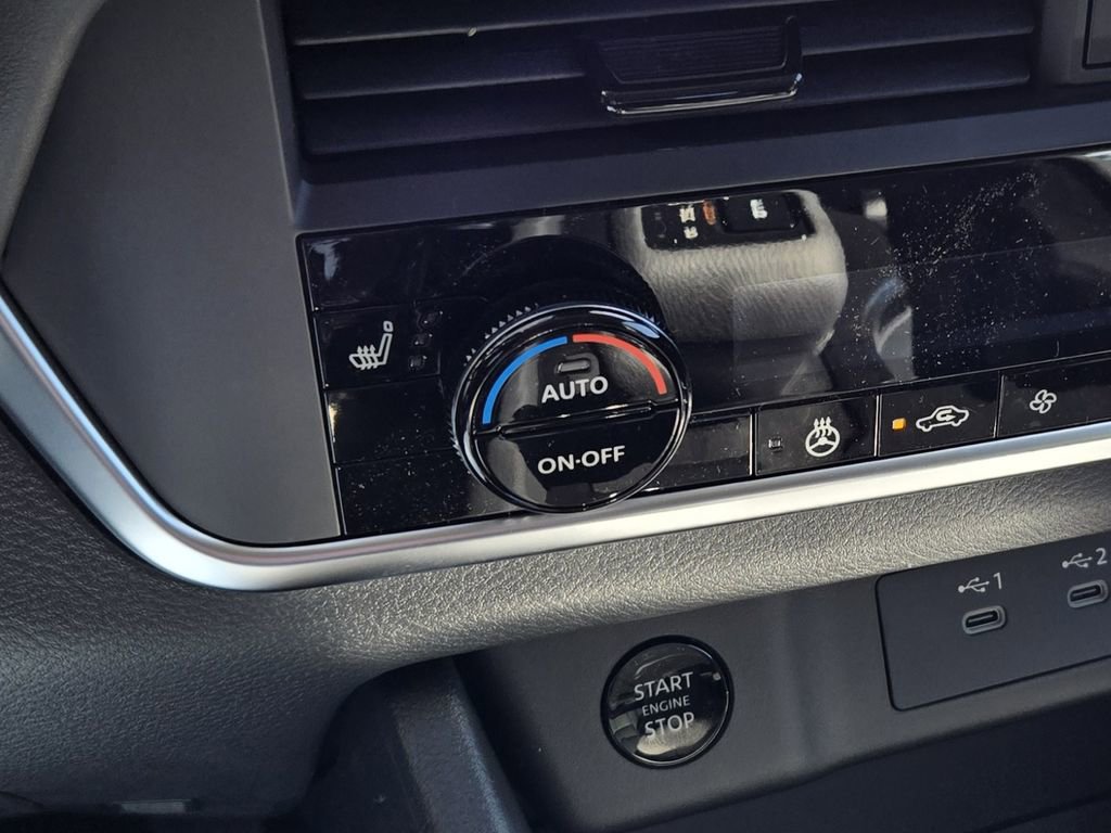 New 2026 Nissan Rogue SV w/ Cold Weather Package FWD image 15