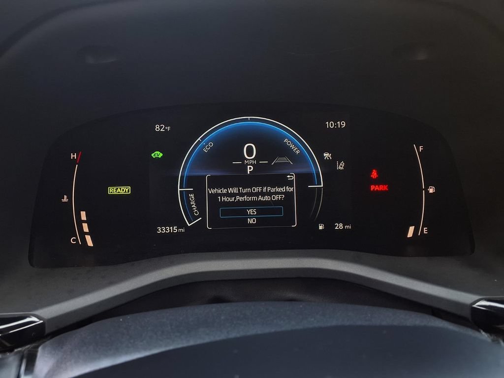 Used 2025 Toyota Camry SE FWD image 14