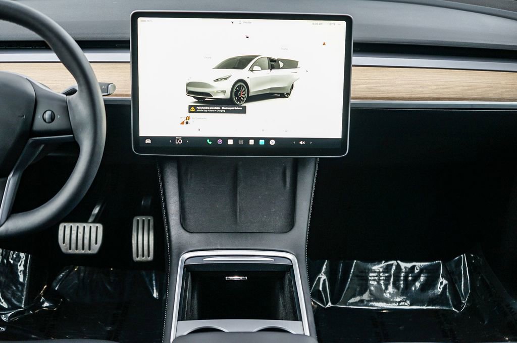 Used 2024 Tesla Model Y Performance image 14