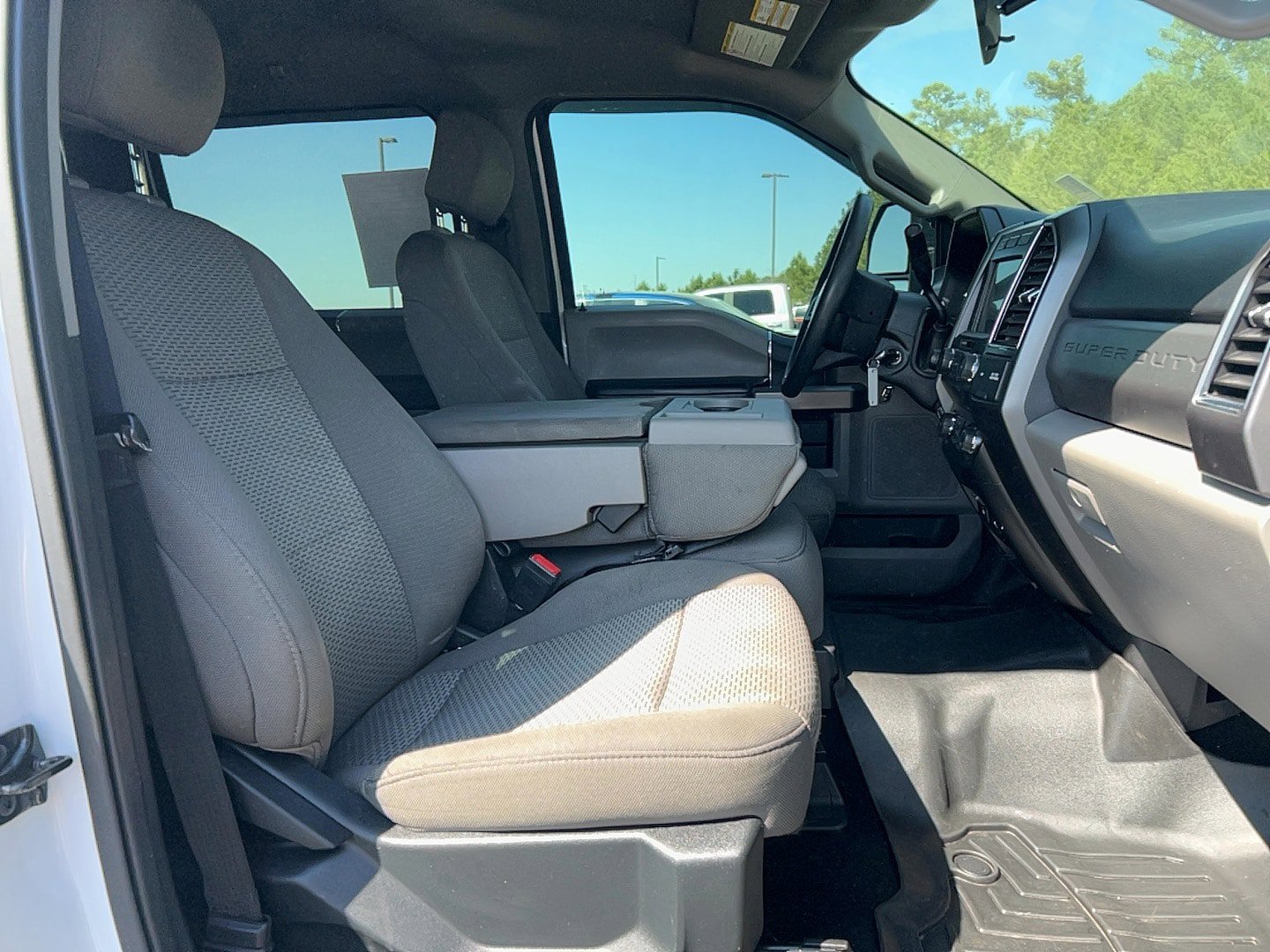 Used 2020 Ford F250 XLT image 25