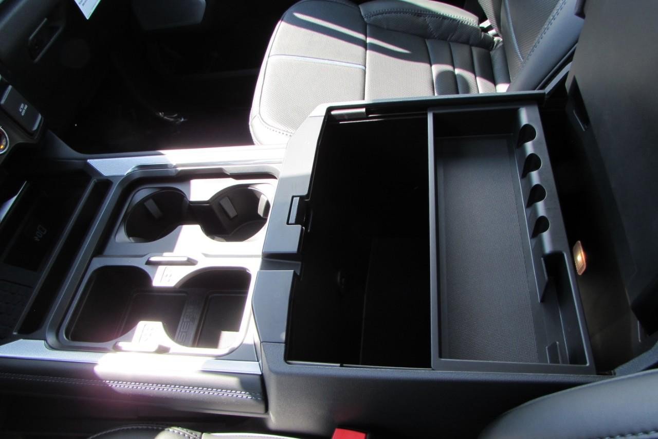 New 2025 Ford F250 Platinum image 31