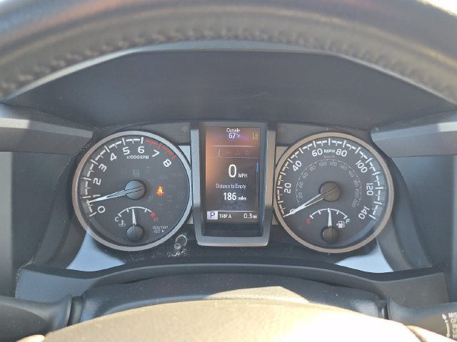 Used 2022 Toyota Tacoma TRD Off-Road AWD/4WD image 23