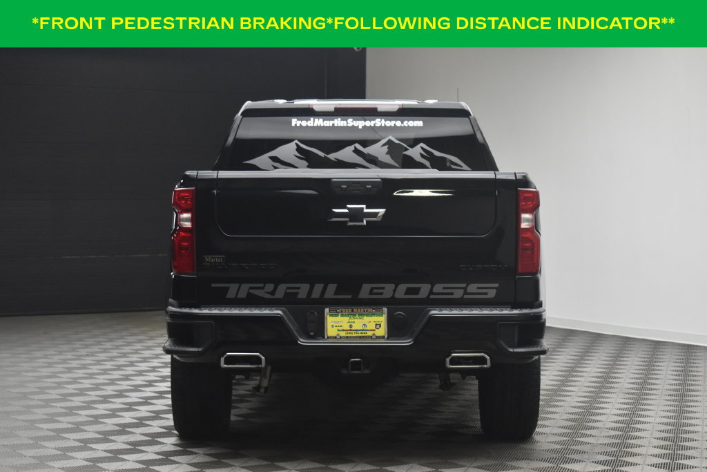 Used 2022 Chevrolet Silverado 1500 Custom Trail Boss w/ Midnight Edition AWD/4WD image 6