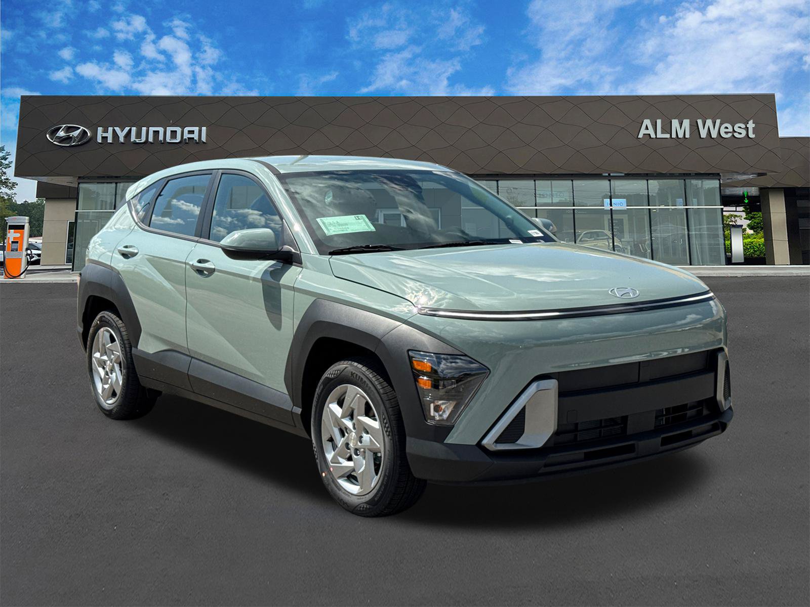 New 2027 Hyundai Kona SE FWD image 4