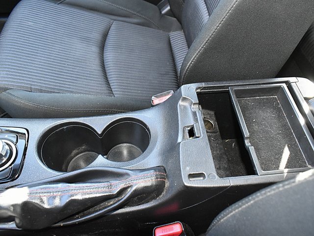 Used 2016 MAZDA MAZDA3 i Touring image 36