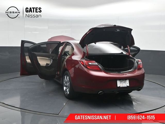 Used 2017 Buick Regal Premium w/ Driver Confidence Package #2 FWD image 52