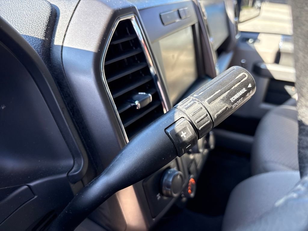 Used 2015 Ford F150 XLT w/ Equipment Group 302A Luxury image 28