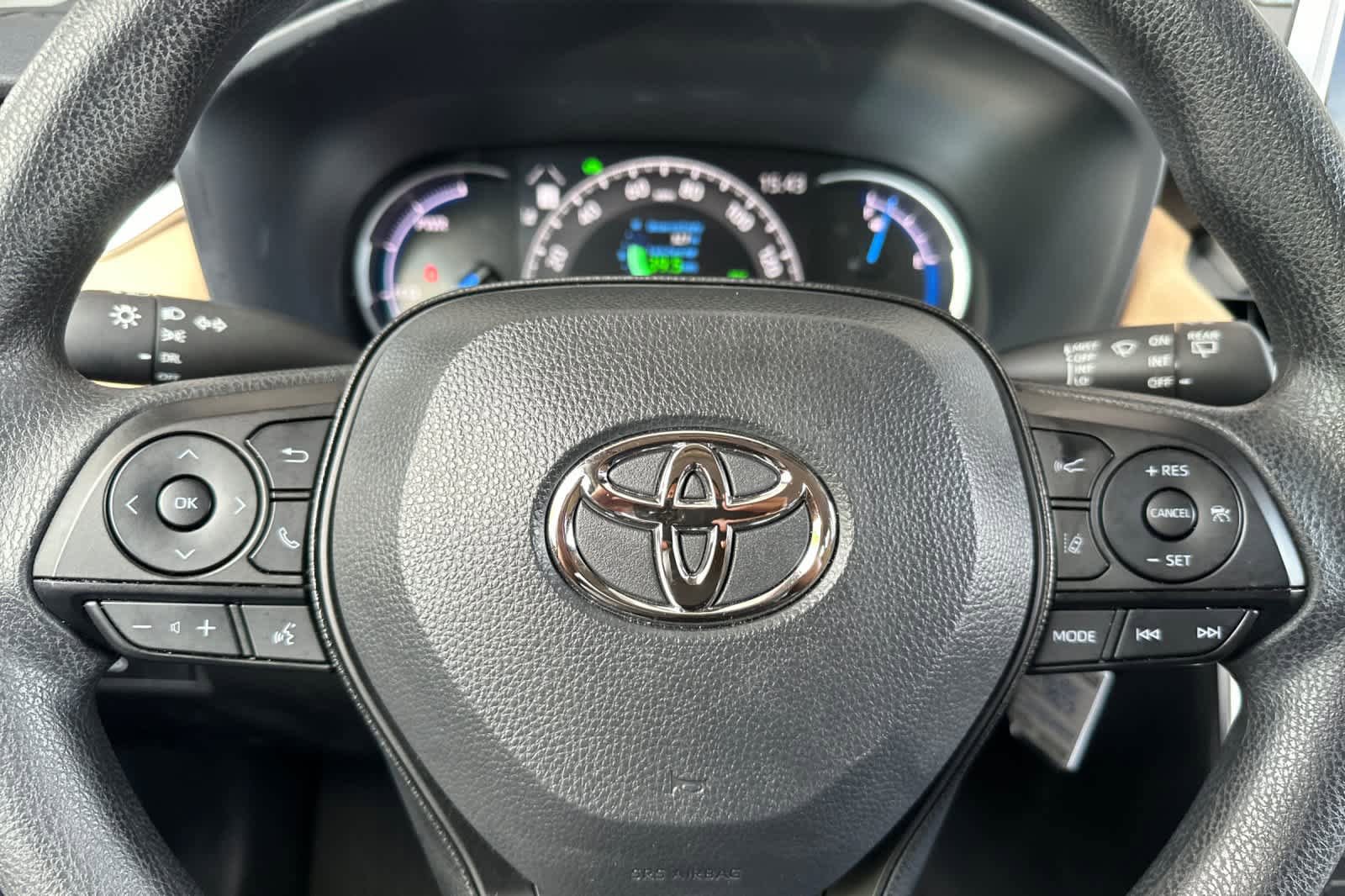 Used 2025 Toyota RAV4 LE AWD/4WD image 24