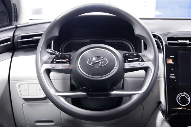 Used 2024 Hyundai Tucson SE image 14
