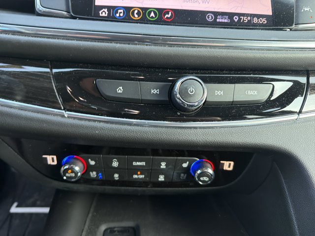 Used 2020 Buick Enclave Avenir w/ Avenir Technology Package AWD/4WD image 24