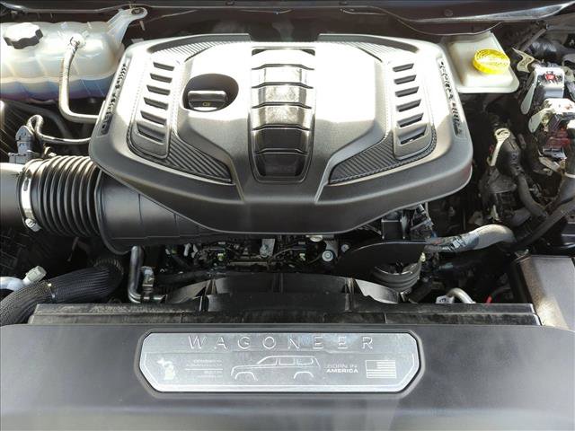 Used 2024 Jeep Wagoneer L Series II w/ Flexible Seating Group image 23