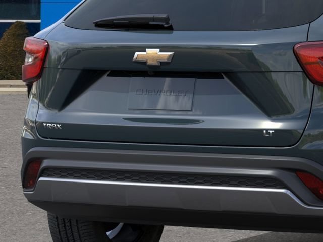 New 2026 Chevrolet Trax LT w/ LT Convenience Package FWD image 14