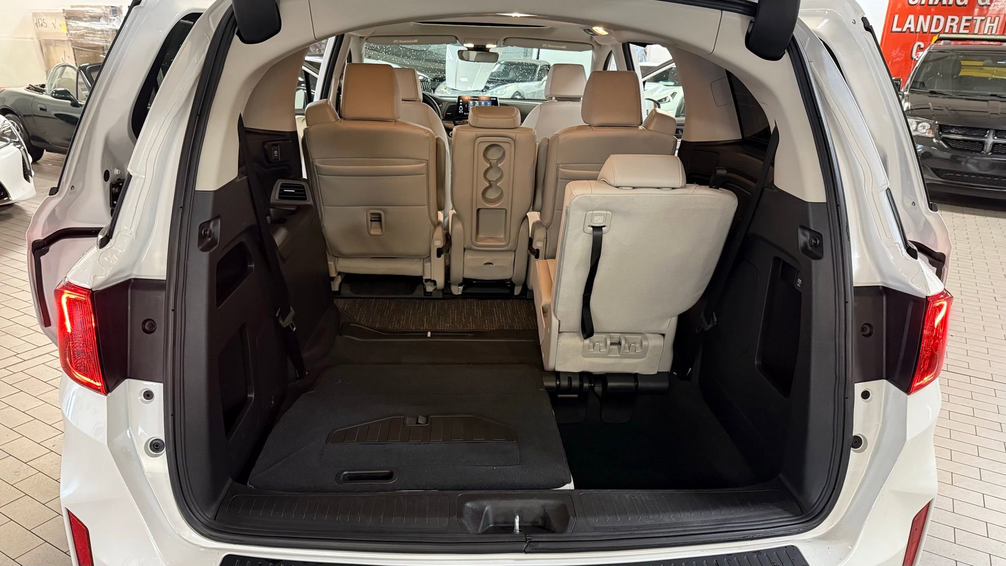 Used 2025 Honda Odyssey EX-L image 26