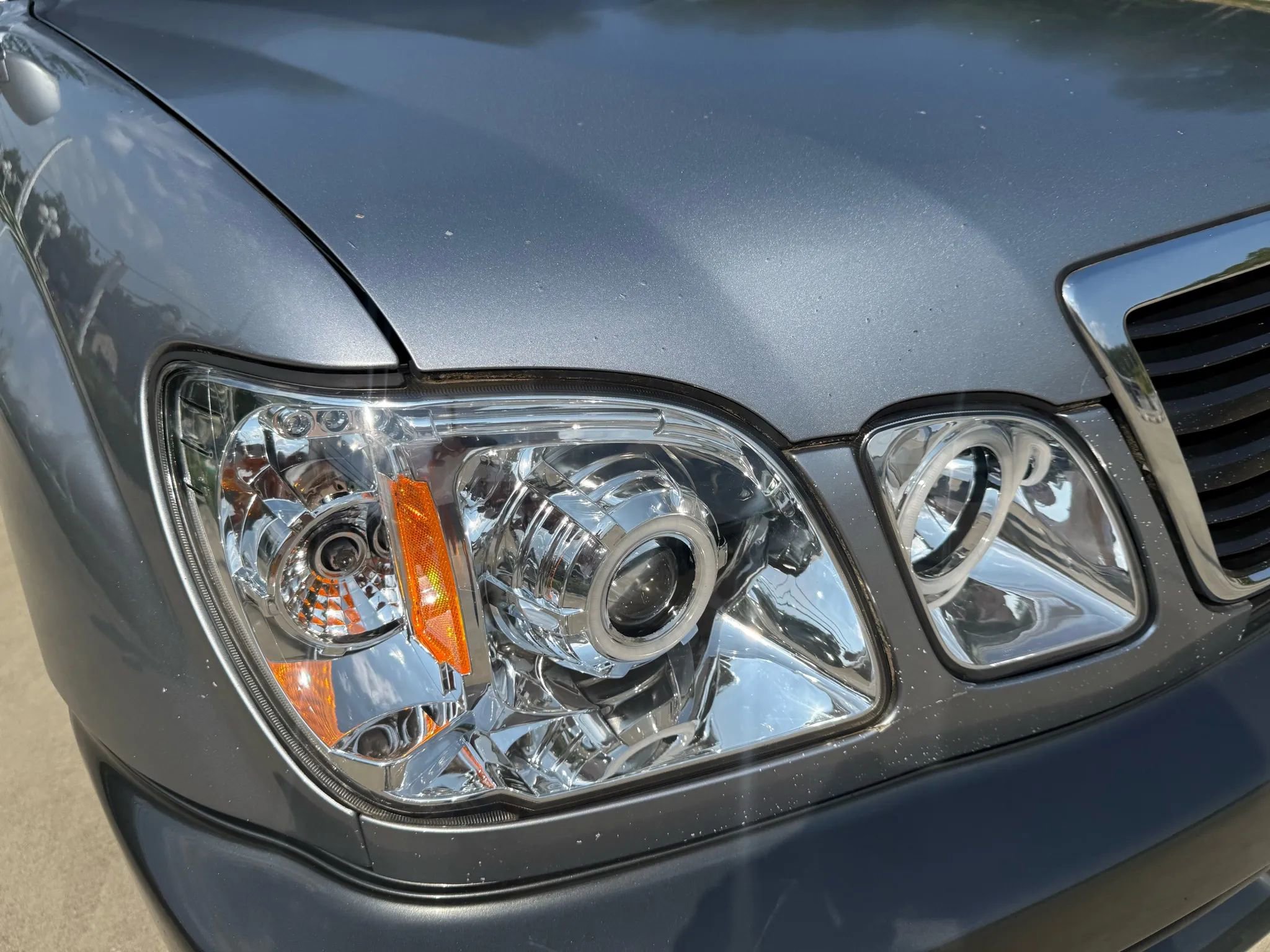 Used 2002 Lexus LX 470 4WD image 4