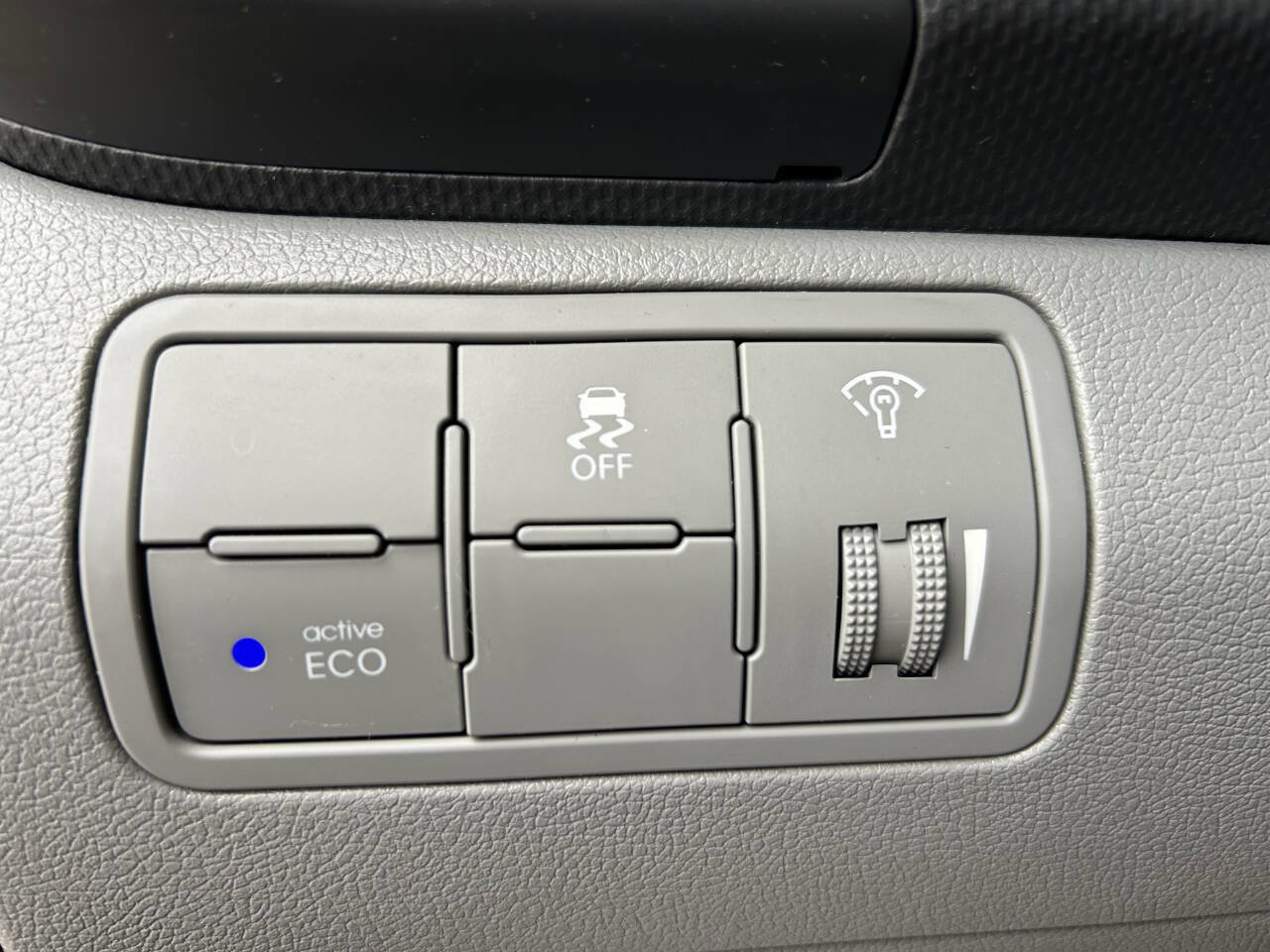 Used 2016 Hyundai Accent Sport image 30