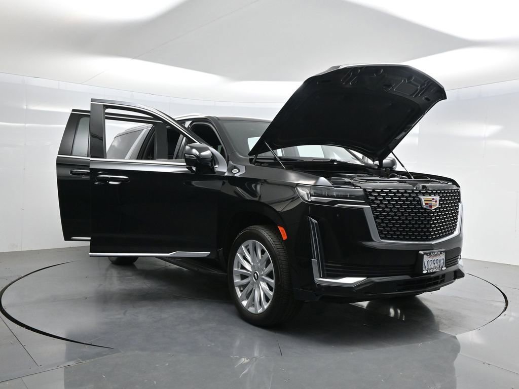 Used 2023 Cadillac Escalade ESV Luxury image 64
