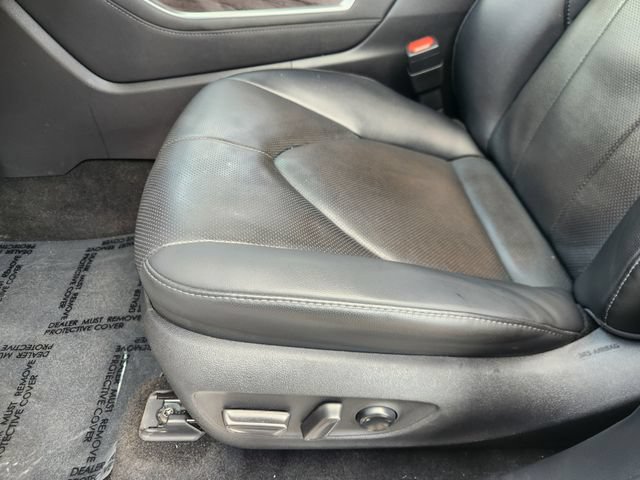 Certified 2025 Toyota Highlander Limited FWD image 23