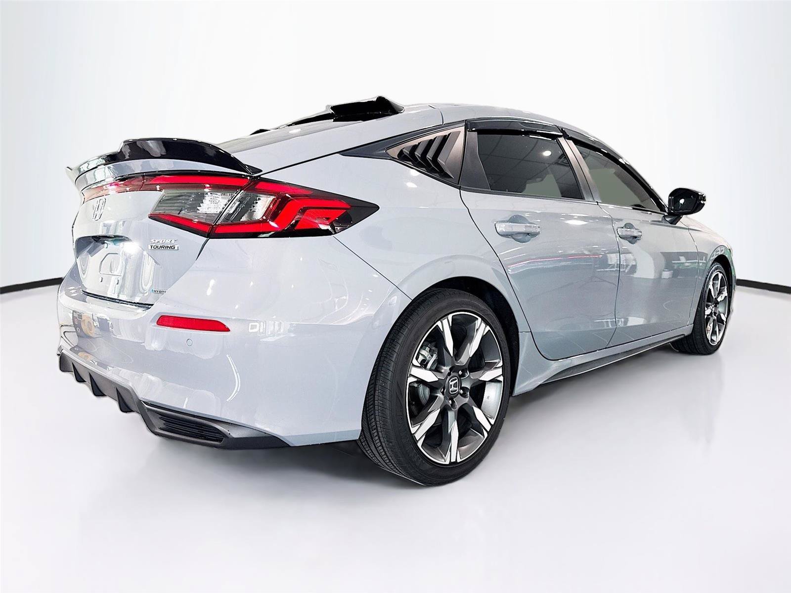 Used 2025 Honda Civic Sport Touring image 4