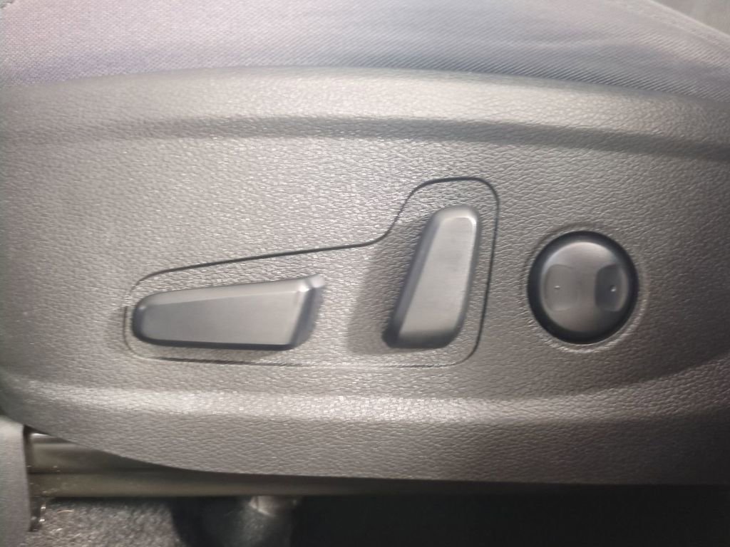 Used 2022 Hyundai Santa Fe SEL w/ Convenience Package FWD image 23
