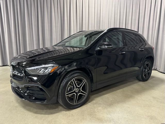 Used 2024 Mercedes-Benz GLA 250 4MATIC image 3