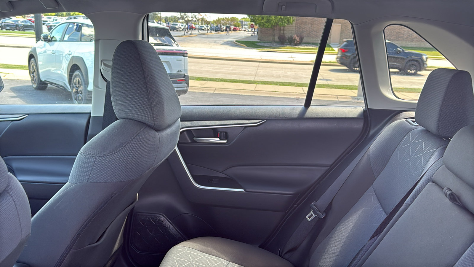 Certified 2025 Toyota RAV4 XLE AWD/4WD image 19