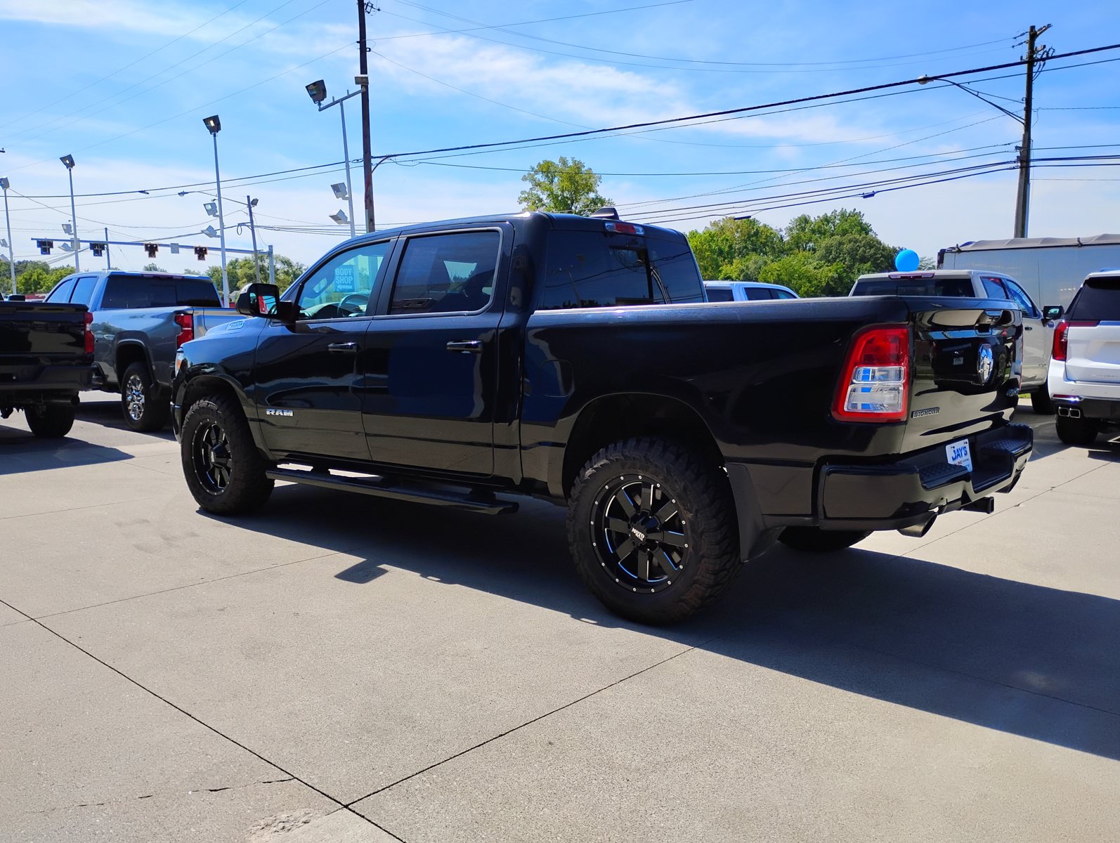 Used 2019 RAM 1500 Big Horn AWD/4WD image 11
