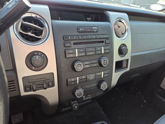 Used 2011 Ford F150 XLT w/ XLT Chrome Pkg AWD/4WD image 12