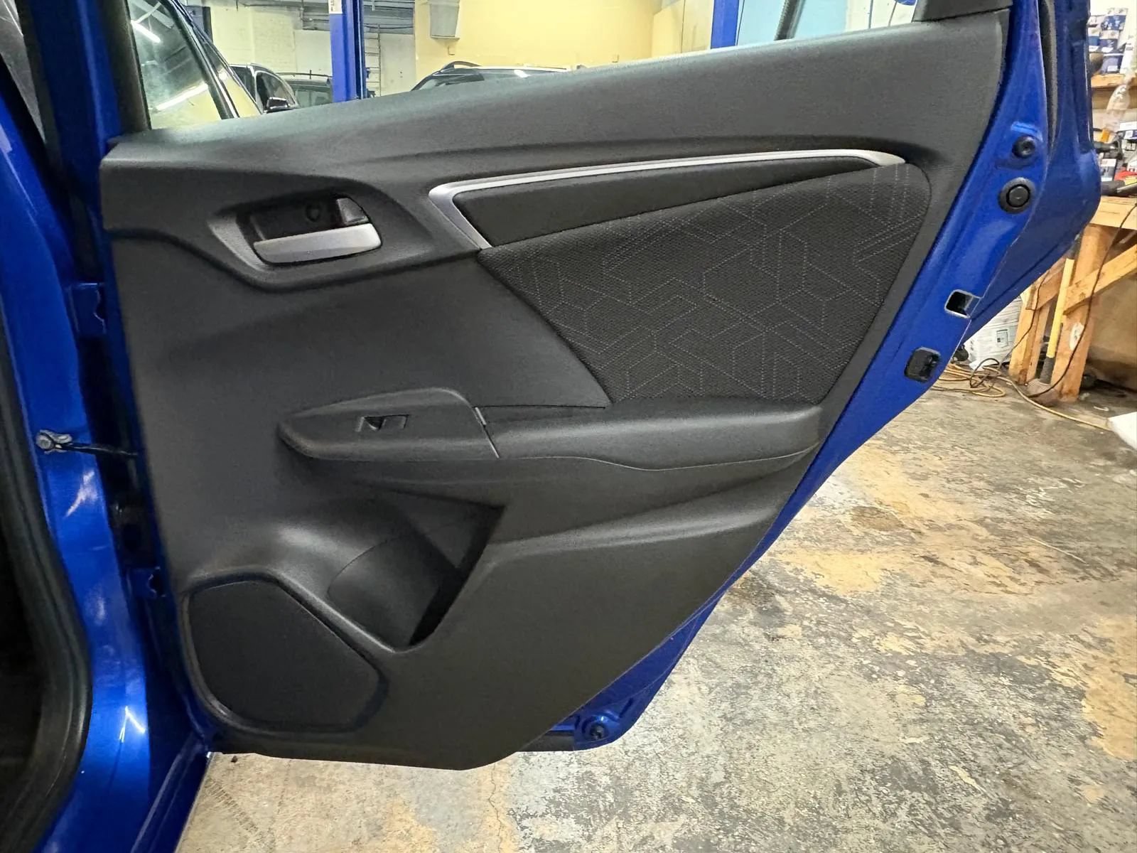 Used 2015 Honda Fit EX-L image 29