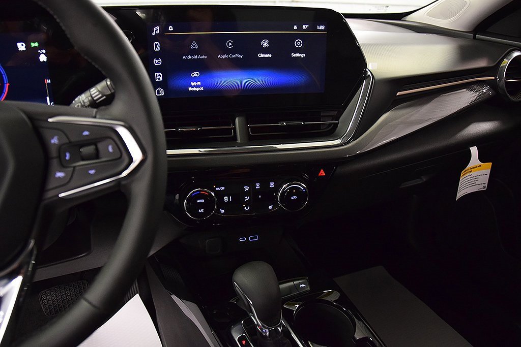 New 2025 Chevrolet Trax ACTIV image 20