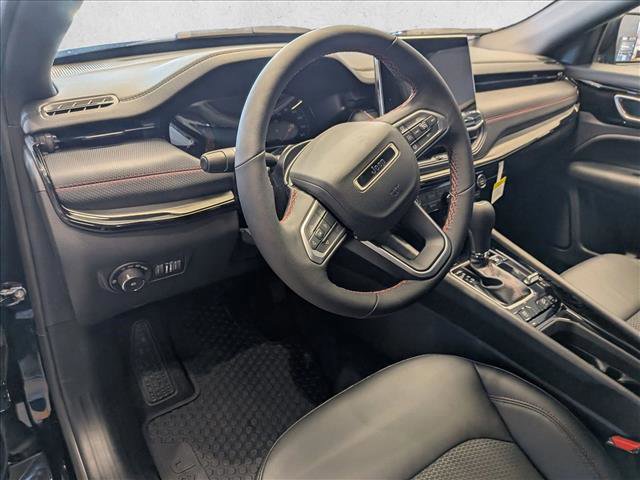 New 2026 Jeep Compass Trailhawk image 3