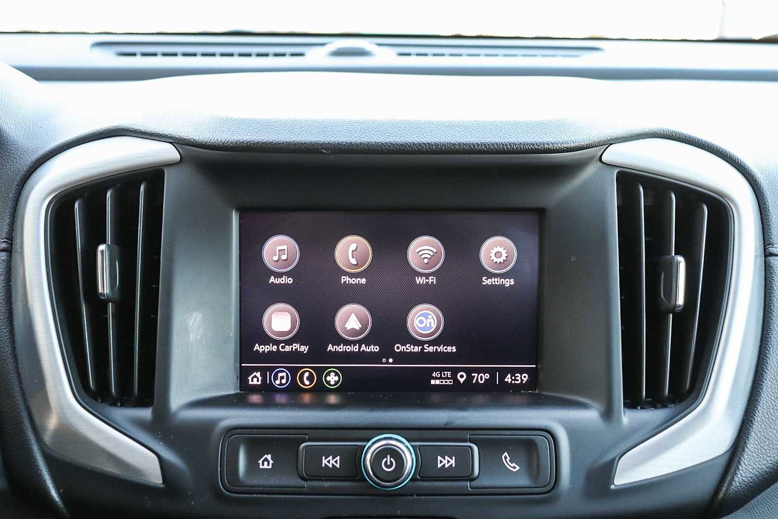 Used 2024 GMC Terrain SLE image 15