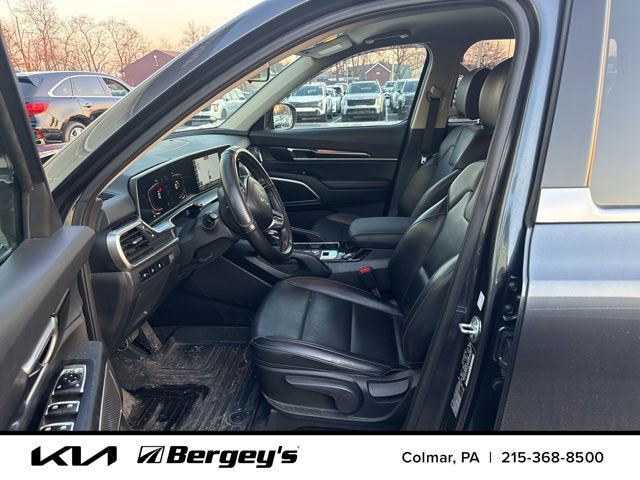 Used 2023 Kia Telluride LX image 9