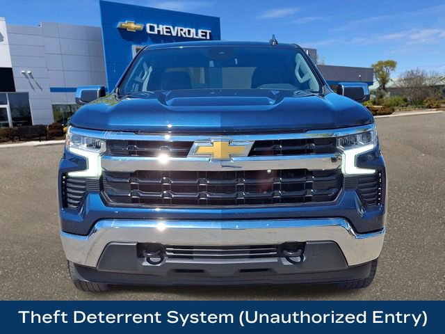 Used 2023 Chevrolet Silverado 1500 LT AWD/4WD image 23