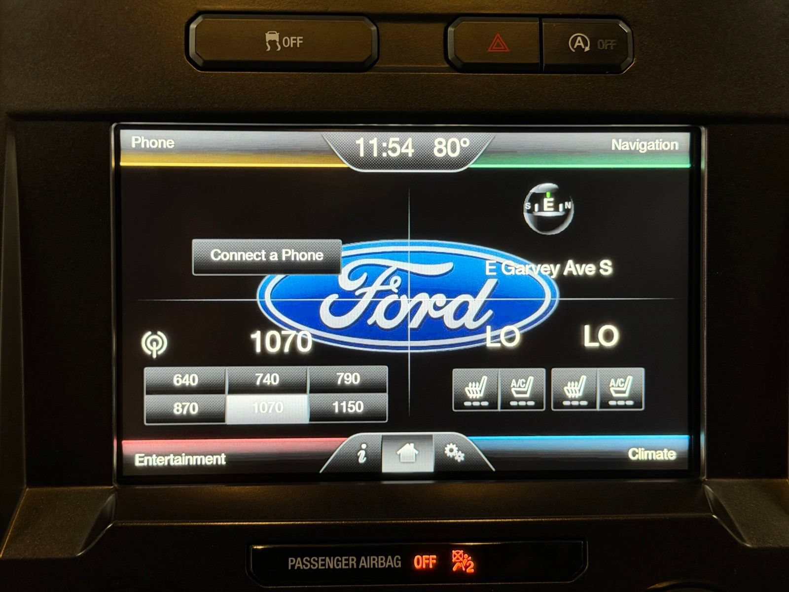Used 2015 Ford F150 Lariat RWD image 32