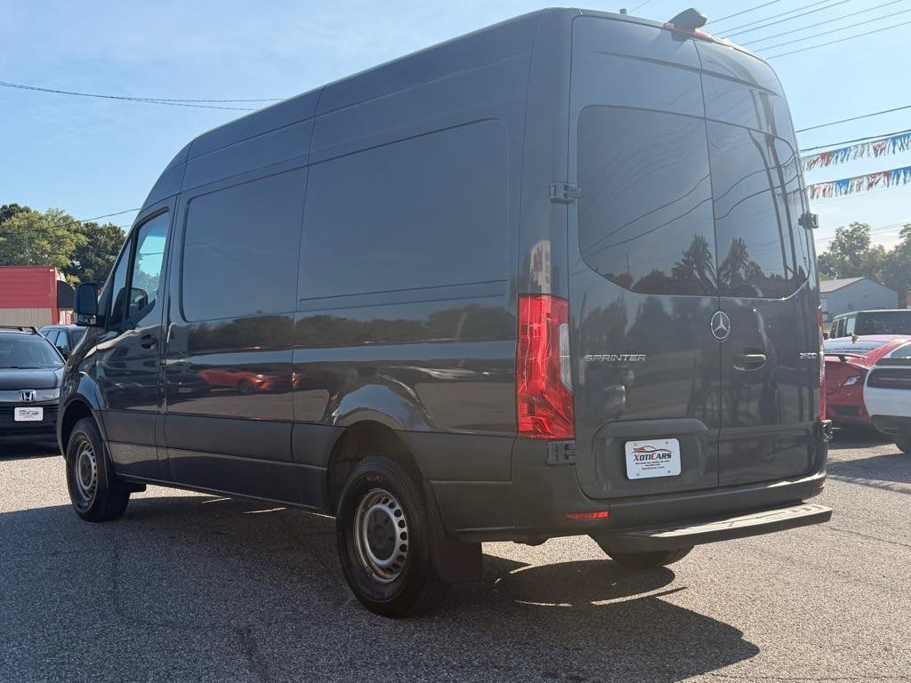 Used 2020 Mercedes-Benz Sprinter 2500 image 7