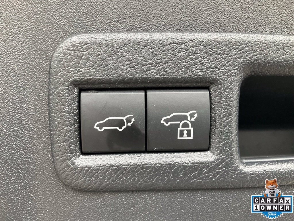 Used 2023 Subaru Solterra AWD image 12