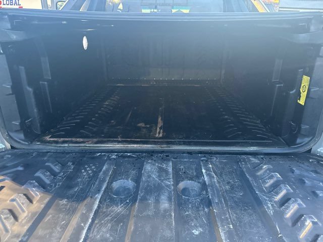 Used 2008 Chevrolet Avalanche LTZ AWD/4WD image 28